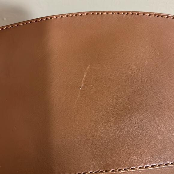 Michael Kors riding boots color luggage size 6 nwot - Picture 9 of 10